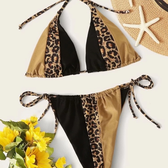 Bikini - Picture 3 of 3